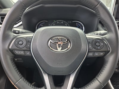 2023 Toyota RAV4 HYBRID SE