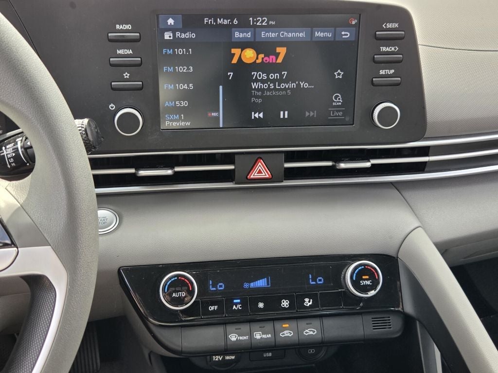 2023 Hyundai Elantra SEL