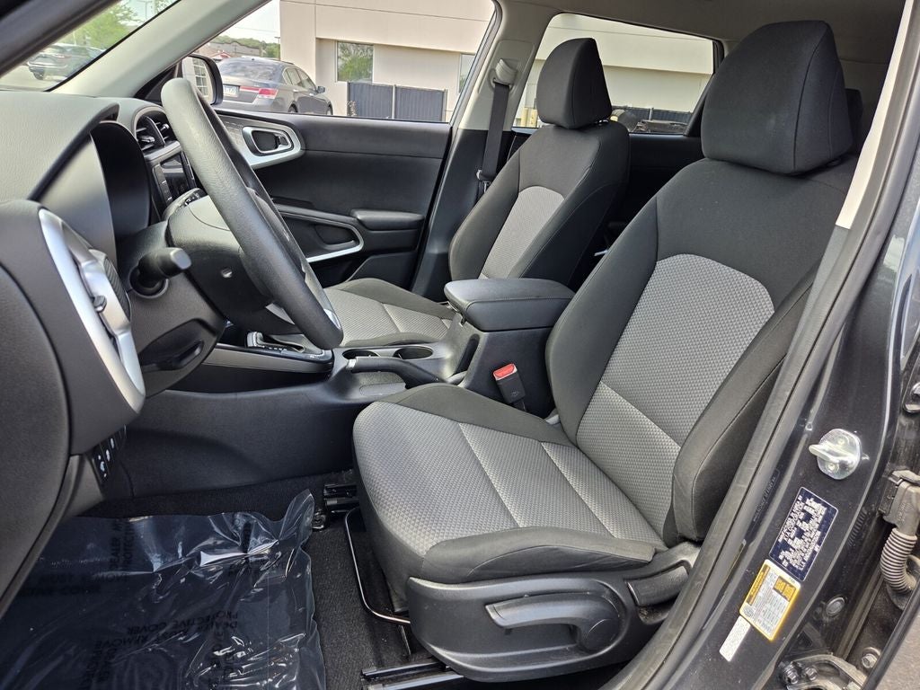 2025 Kia Soul LX