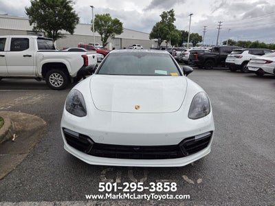 2019 Porsche Panamera GTS