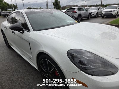 2019 Porsche Panamera GTS