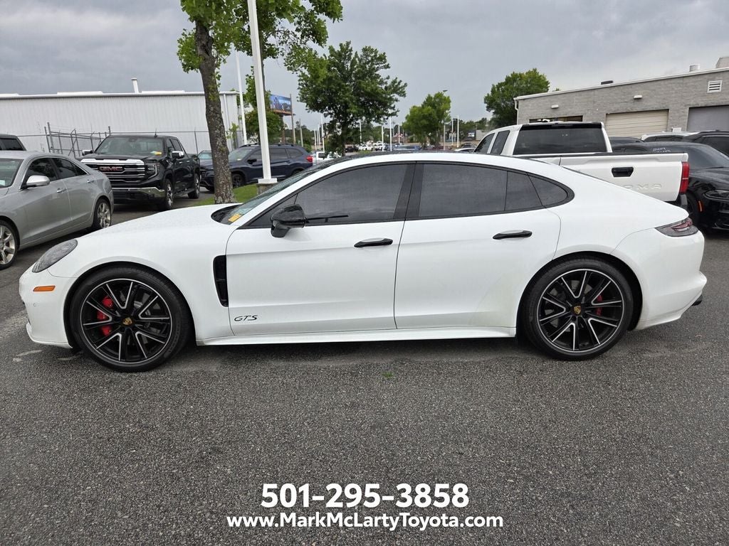 2019 Porsche Panamera GTS