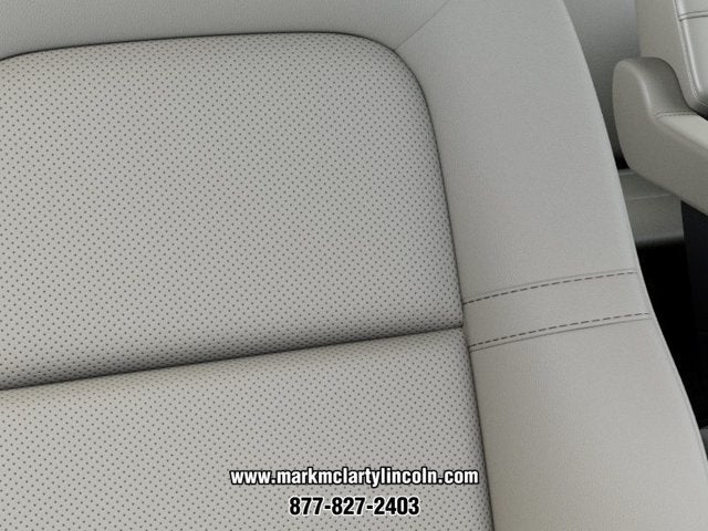 2027 Lincoln Aviator Premiere