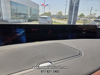 2027 Lincoln Navigator Reserve