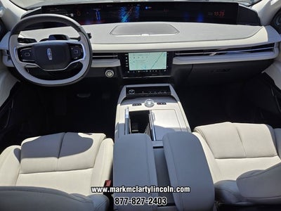 2026 Lincoln Navigator Premiere