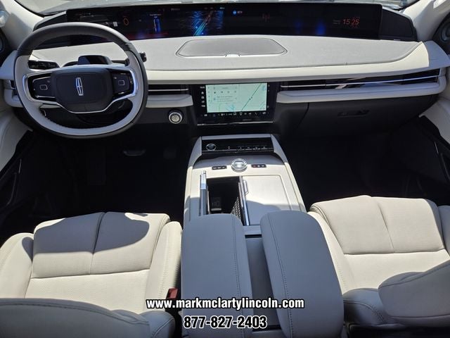 2026 Lincoln Navigator Premiere