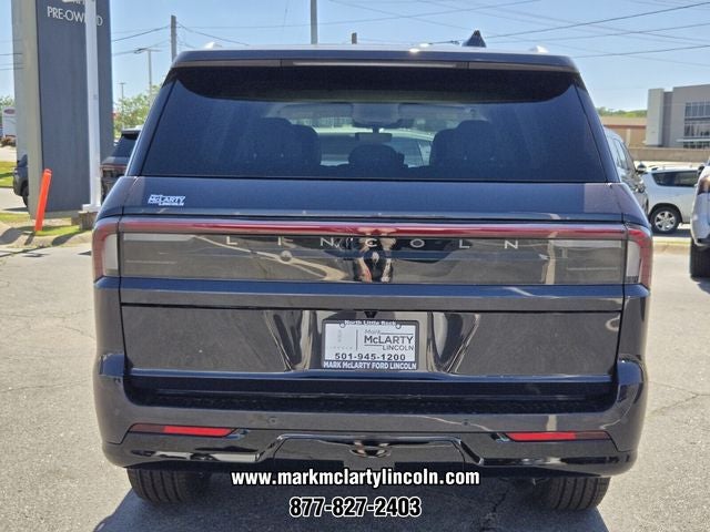 2026 Lincoln Navigator Premiere