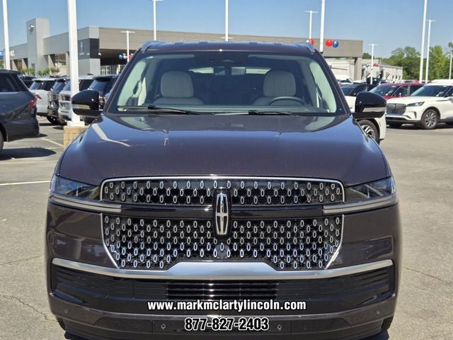 2026 Lincoln Navigator Premiere