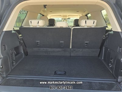 2027 Lincoln Navigator Premiere