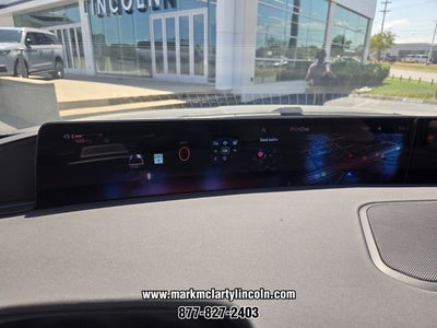 2027 Lincoln Navigator Premiere
