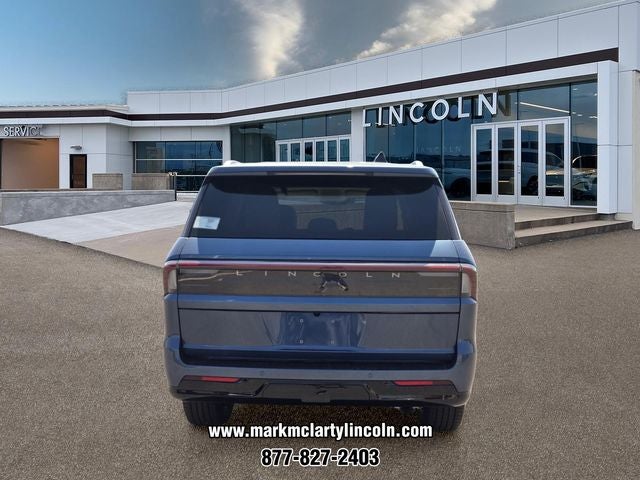 2027 Lincoln Navigator Premiere