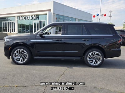 2026 Lincoln Navigator Premiere