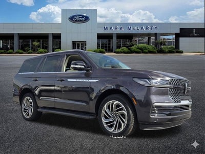 2027 Lincoln Navigator Premiere