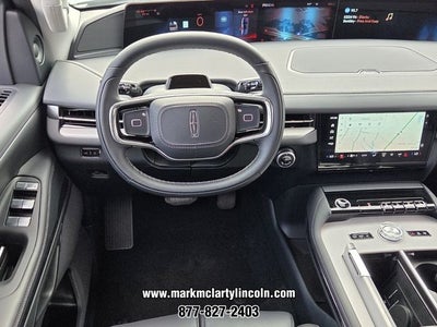 2027 Lincoln Navigator Premiere