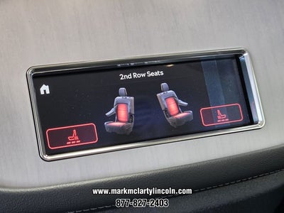 2027 Lincoln Navigator Premiere