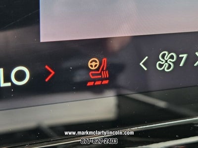 2027 Lincoln Navigator Premiere