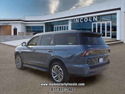 2027 Lincoln Navigator Premiere