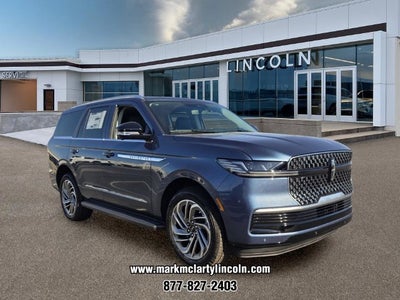 2027 Lincoln Navigator Premiere