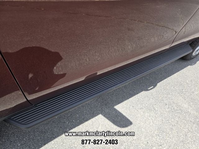 2027 Lincoln Navigator Premiere