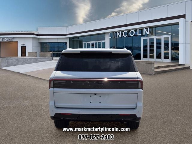 2027 Lincoln Navigator Premiere