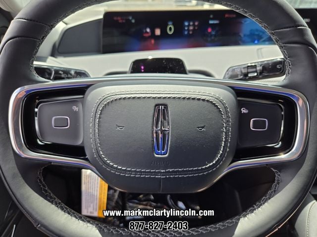 2027 Lincoln Navigator Premiere