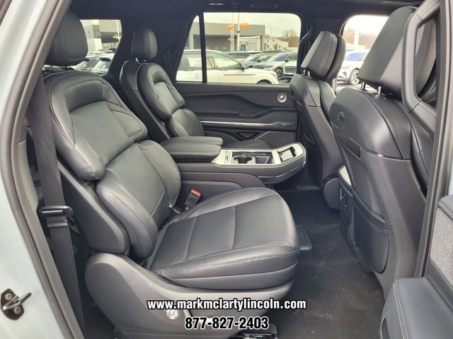 2025 Lincoln Navigator L Reserve