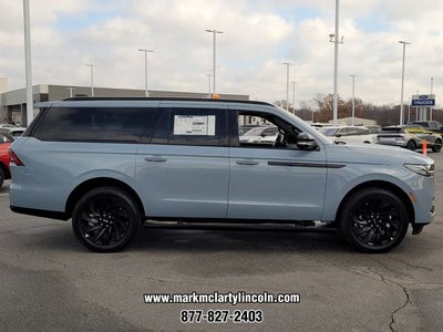 2025 Lincoln Navigator L Reserve