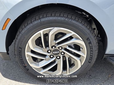 2027 Lincoln Navigator L Premiere