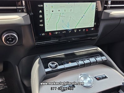 2027 Lincoln Navigator L Premiere