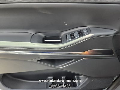 2027 Lincoln Navigator L Premiere
