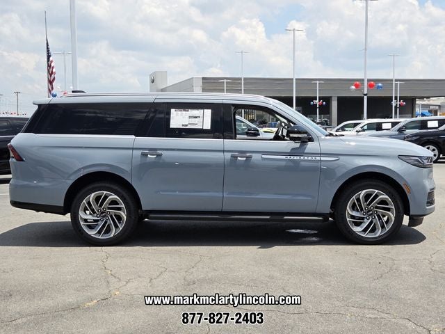 2027 Lincoln Navigator L Premiere