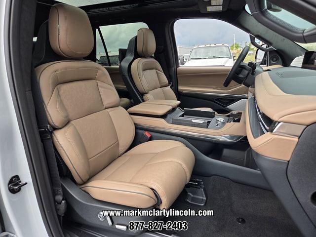 2026 Lincoln Navigator L Black Label