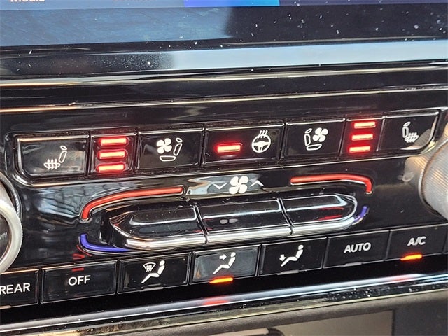 2023 Jeep Grand Cherokee Summit