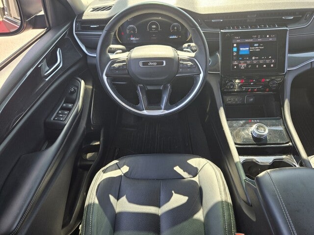 2022 Jeep Grand Cherokee L Laredo