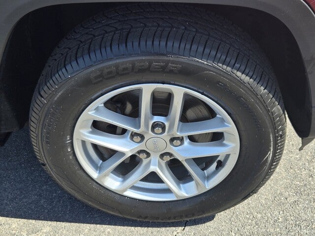 2022 Jeep Grand Cherokee L Laredo