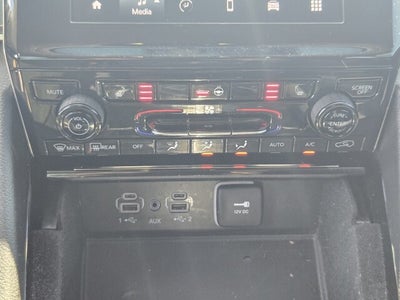 2022 Jeep Grand Cherokee L Laredo