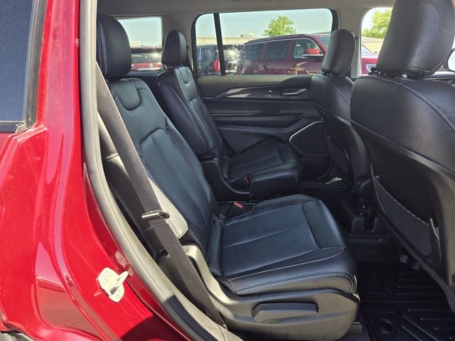 2022 Jeep Grand Cherokee L Laredo