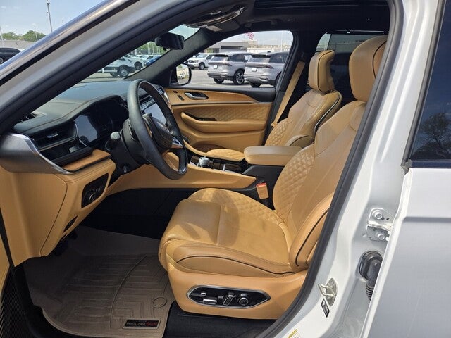 2023 Jeep Grand Cherokee L Summit