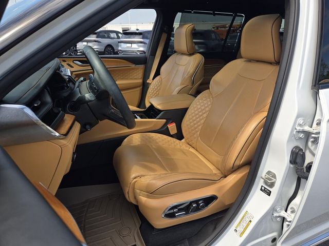 2023 Jeep Grand Cherokee L Summit