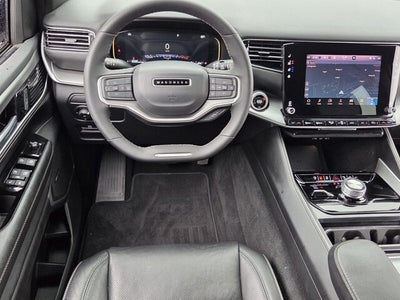 2025 Jeep Wagoneer Base