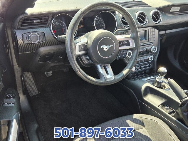 2016 Ford Mustang V6