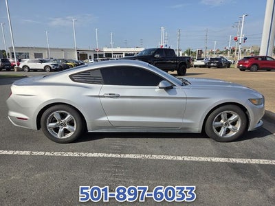 2016 Ford Mustang V6