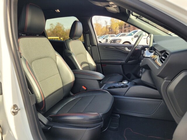 2023 Ford Escape Hybrid ST-Line