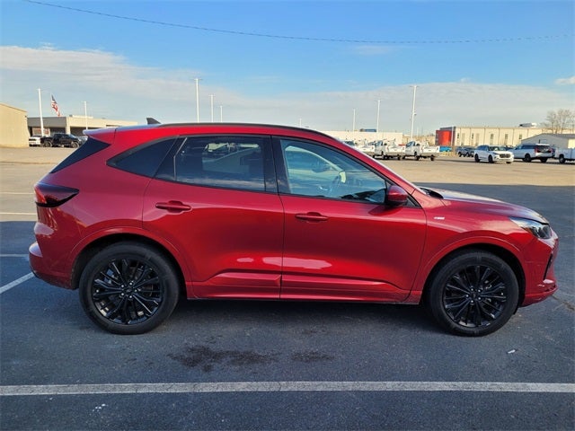 2023 Ford Escape ST-Line Elite