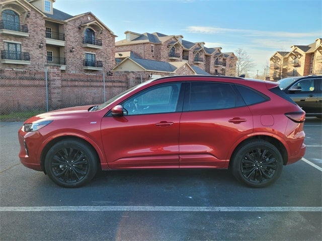 2023 Ford Escape ST-Line Elite