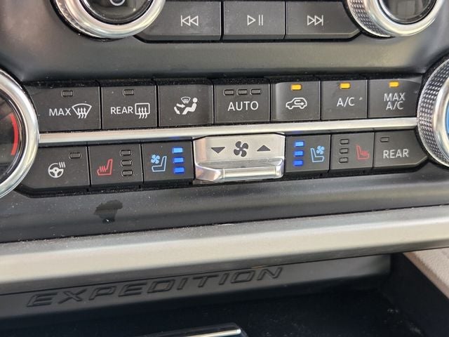 2023 Ford Expedition Max XLT
