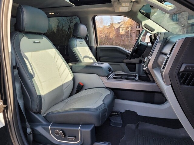 2022 Ford F-450SD Limited DRW