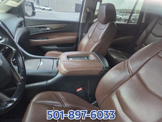 2017 Cadillac Escalade Luxury