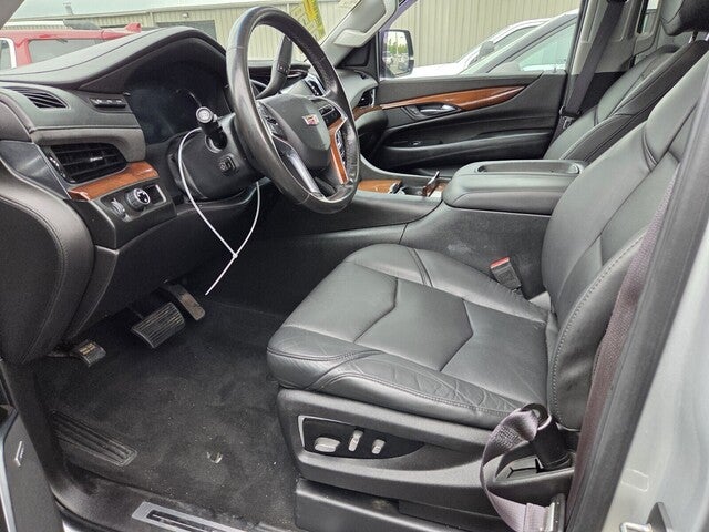 2016 Cadillac Escalade Luxury