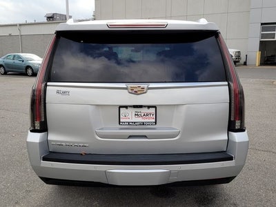 2019 Cadillac Escalade ESV Luxury